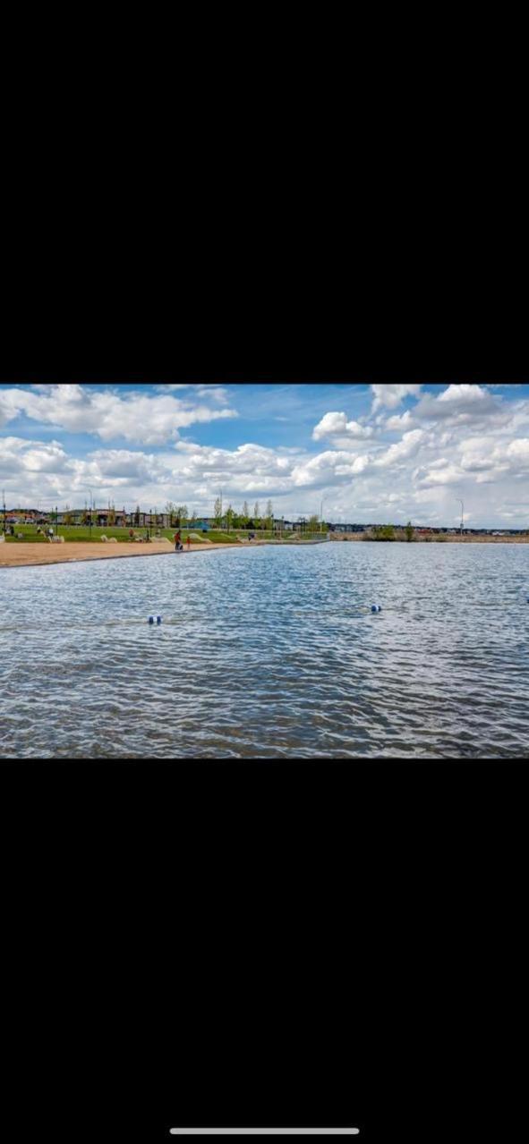 A Classic Homely Basement Suite! Chestermere Екстериор снимка